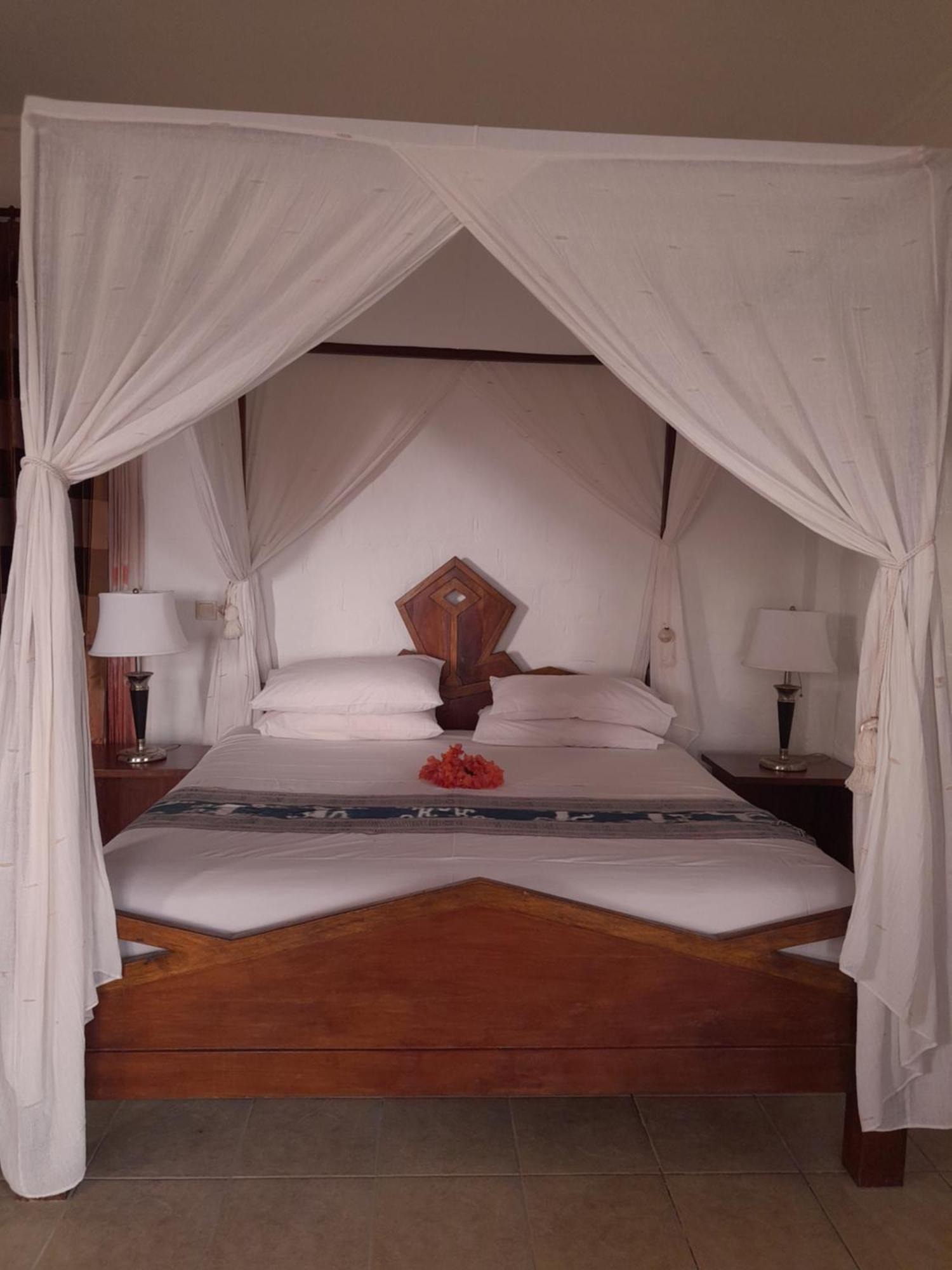 Sumba Nautil Resort Deke エクステリア 写真